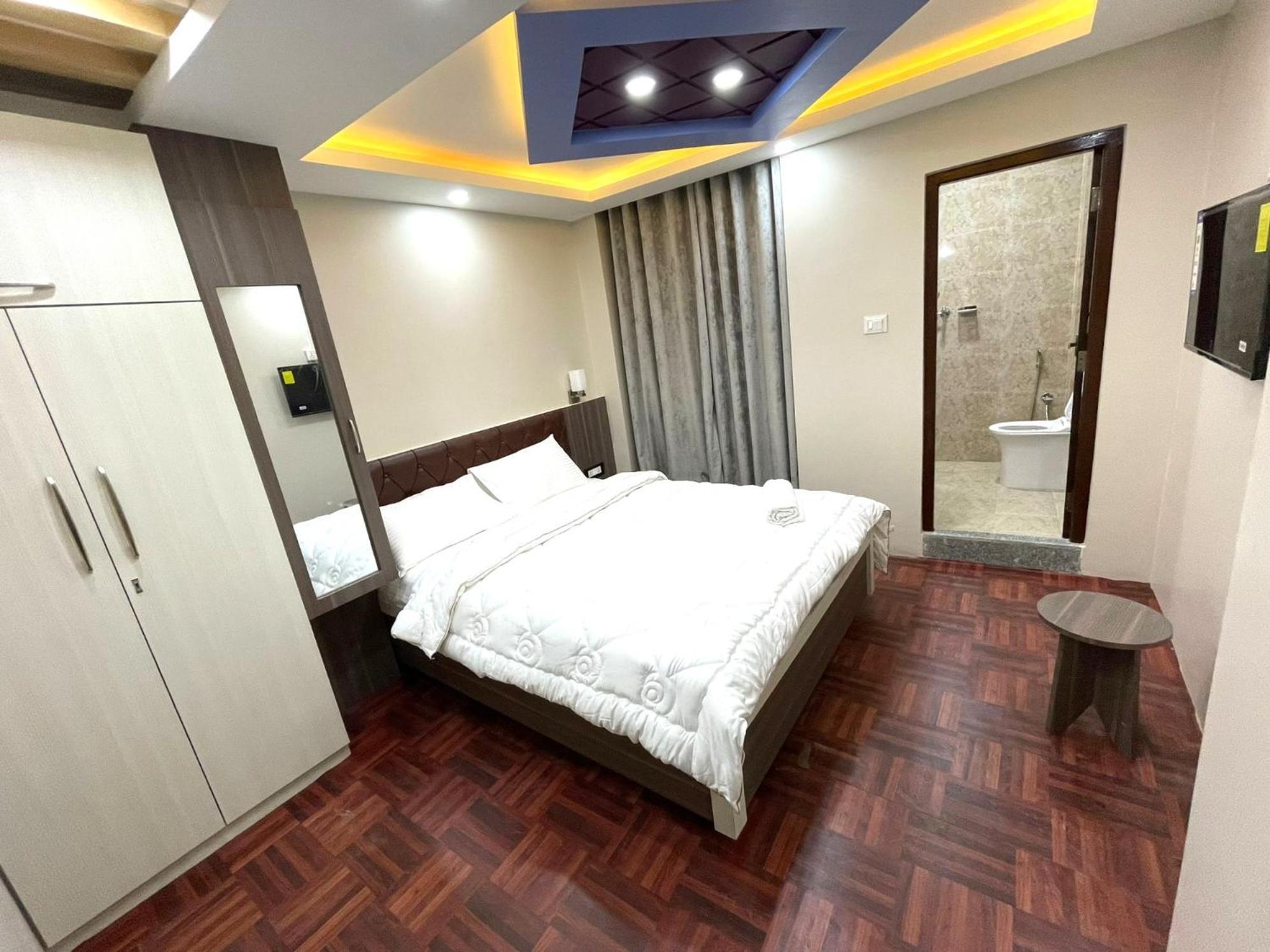 Applewood Inn Катманду Экстерьер фото
